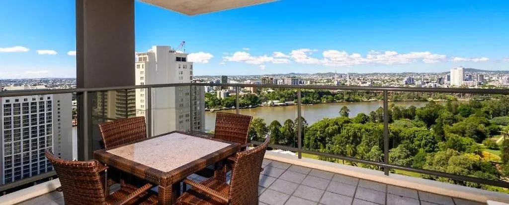 Urban Cbd Elegance With River&Botanic Garden Views 브리즈번